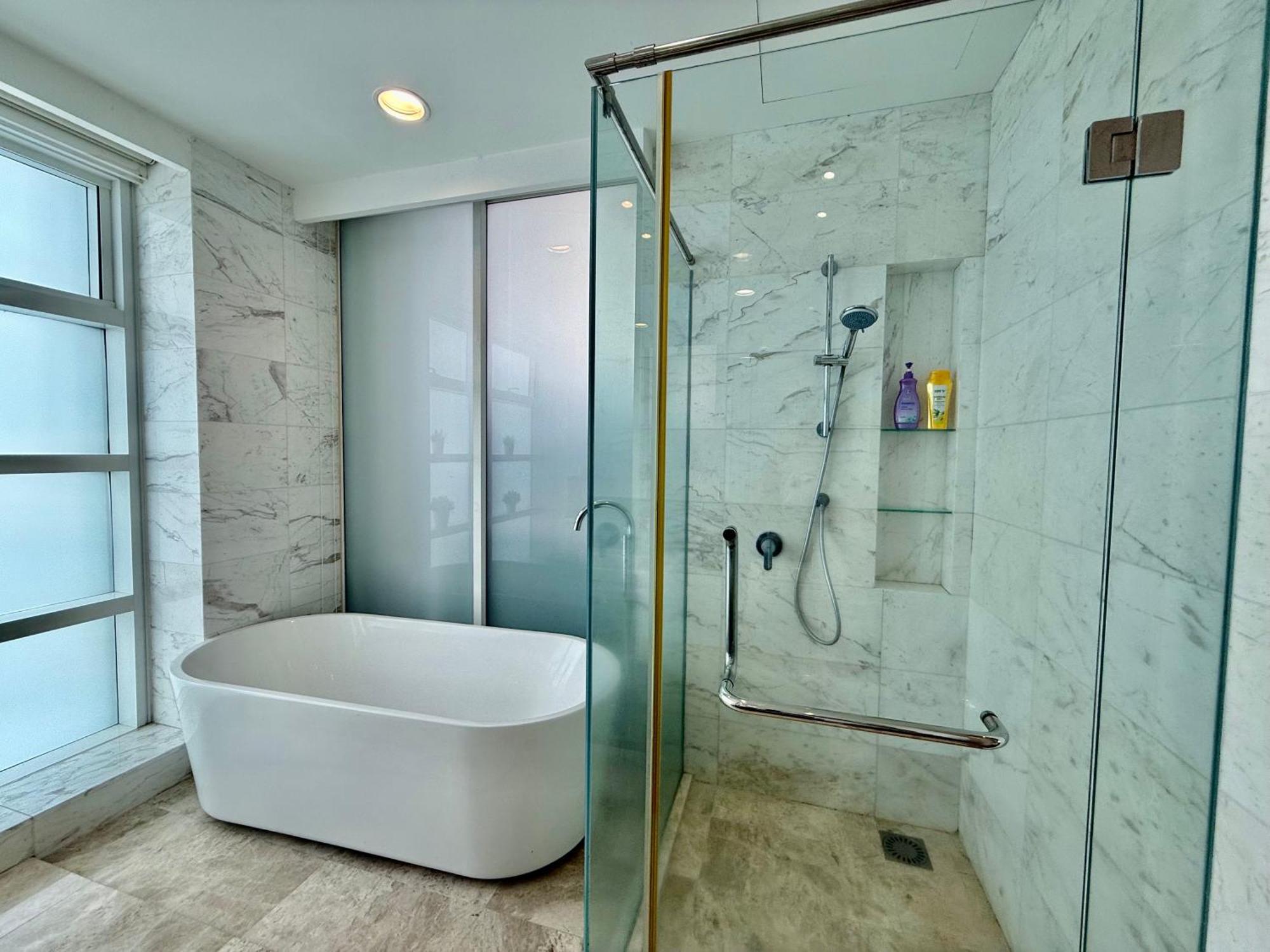 The Platinum Klcc By Loft Pangsapuri *