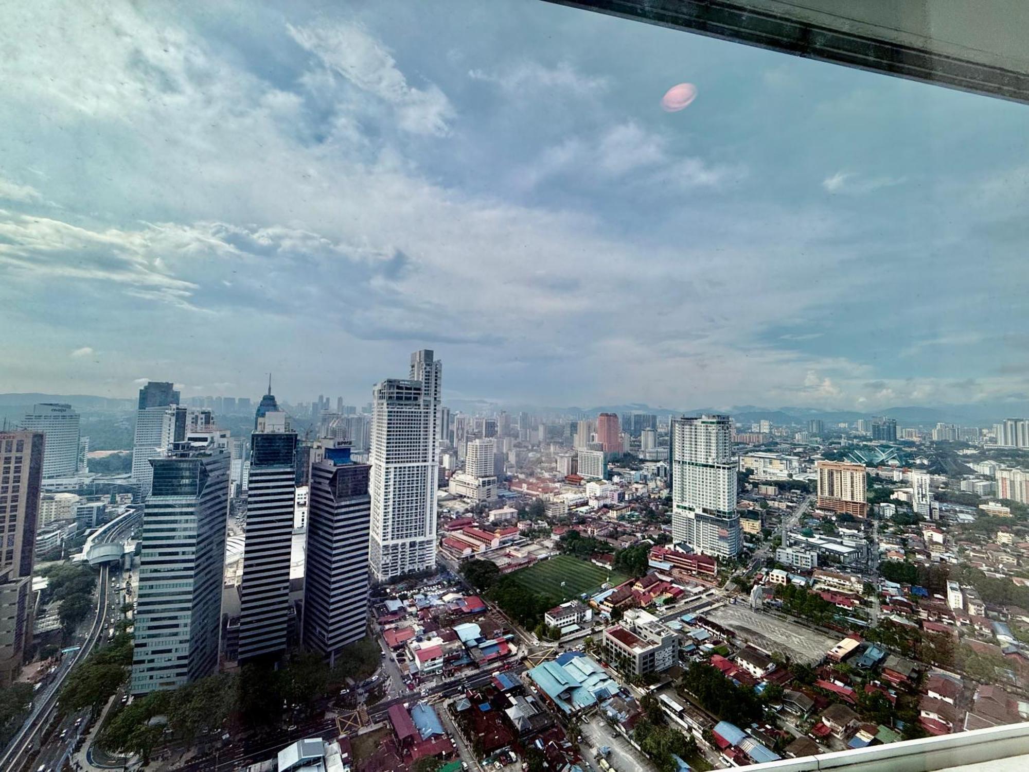 Pangsapuri The Platinum Klcc By Loft